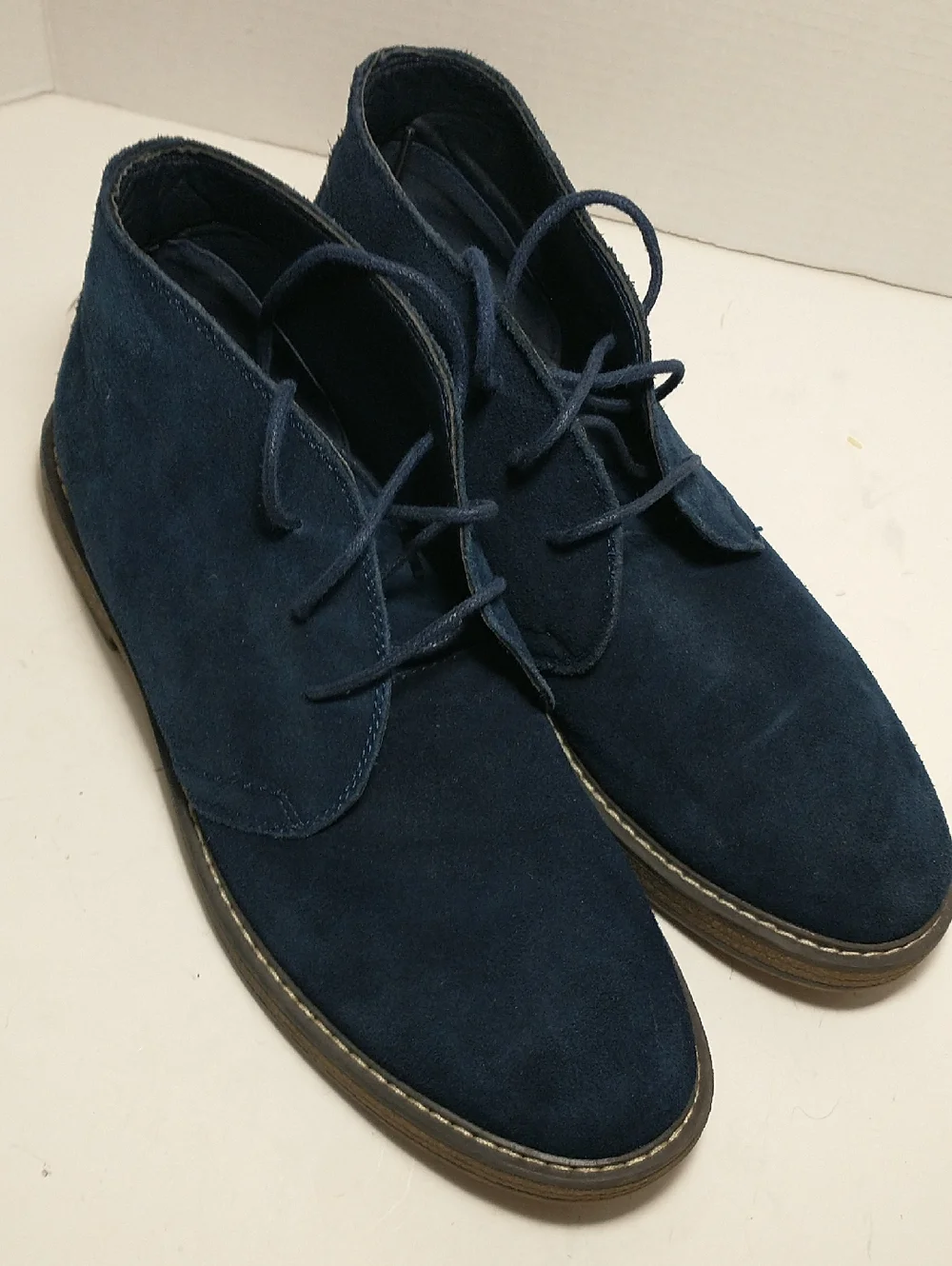 Joseph Abboud Travis Leather Chukka Boot,‎ Blue Suede, Men's Size 8.5